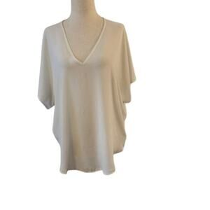 LUSH White Short Sleeve Dolman V Neck Small Back Detail Relaxed Fit Shirt